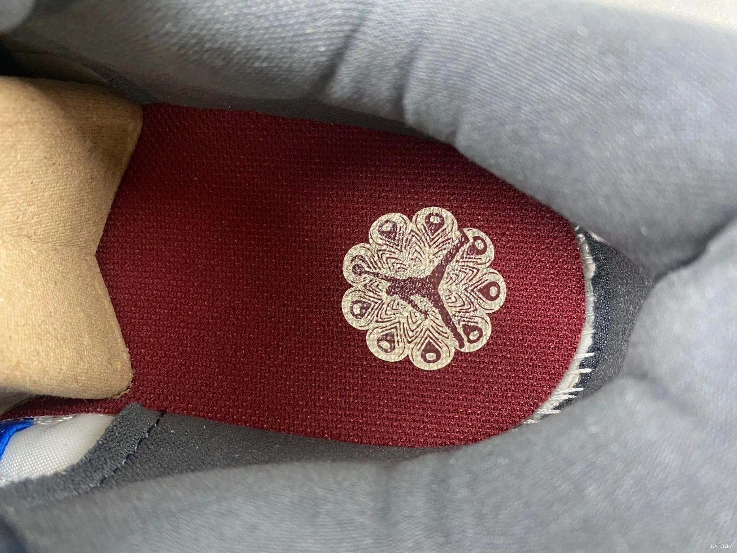 FJ3468-100 Year Retro the Dragon of Jordan Low 2 Men's - 0128